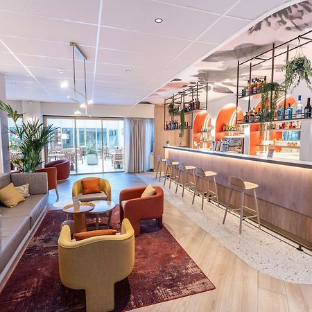 Novotel Angers Lac De Maine Exteriör bild