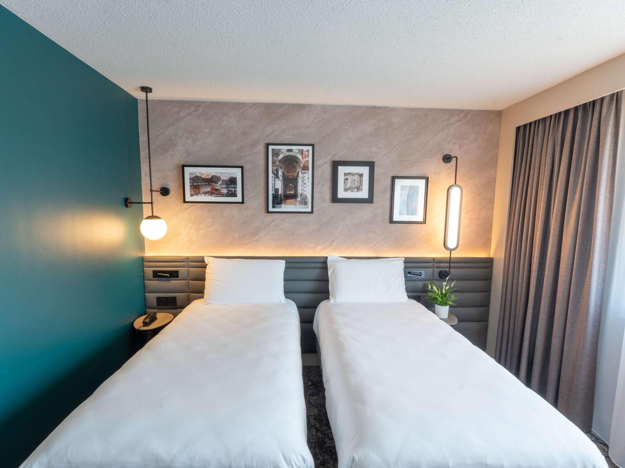 Novotel Angers Lac De Maine Exteriör bild